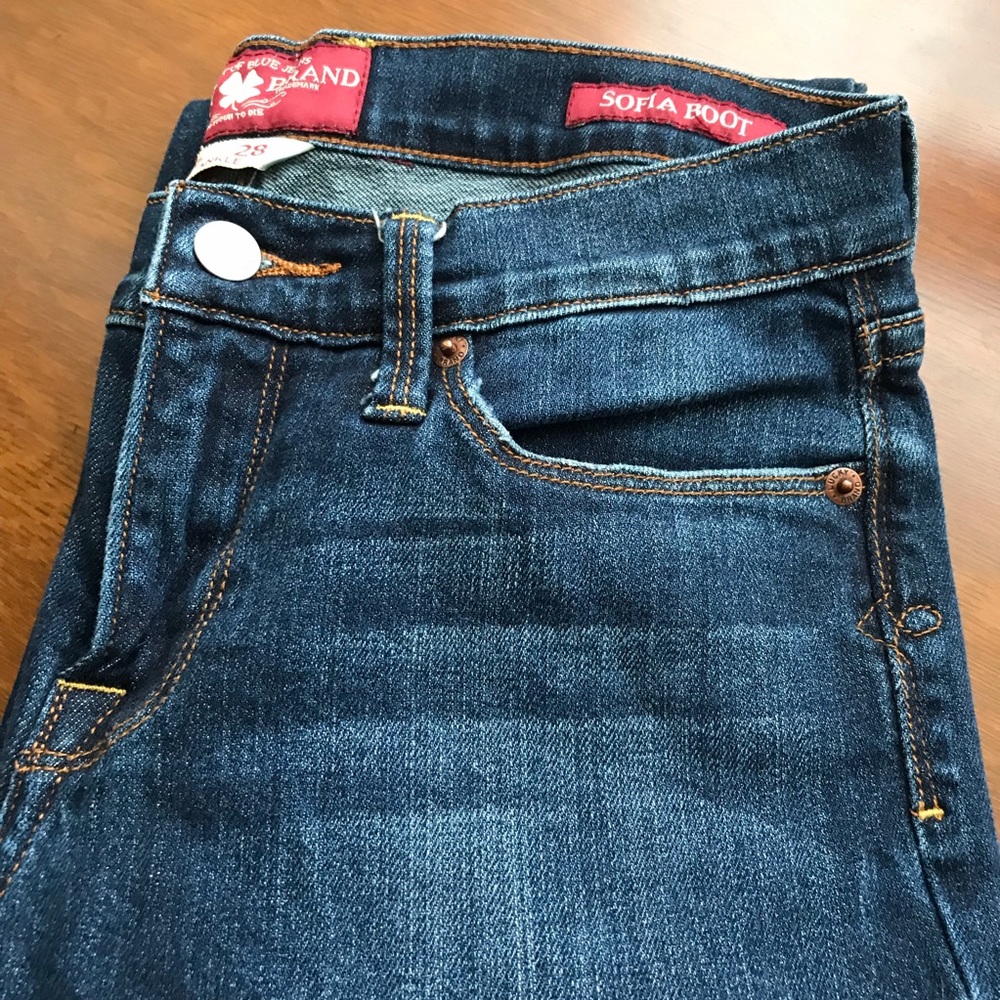 Lucky Brand Jeans - Sofia Boot Cut - Size 6 - 28